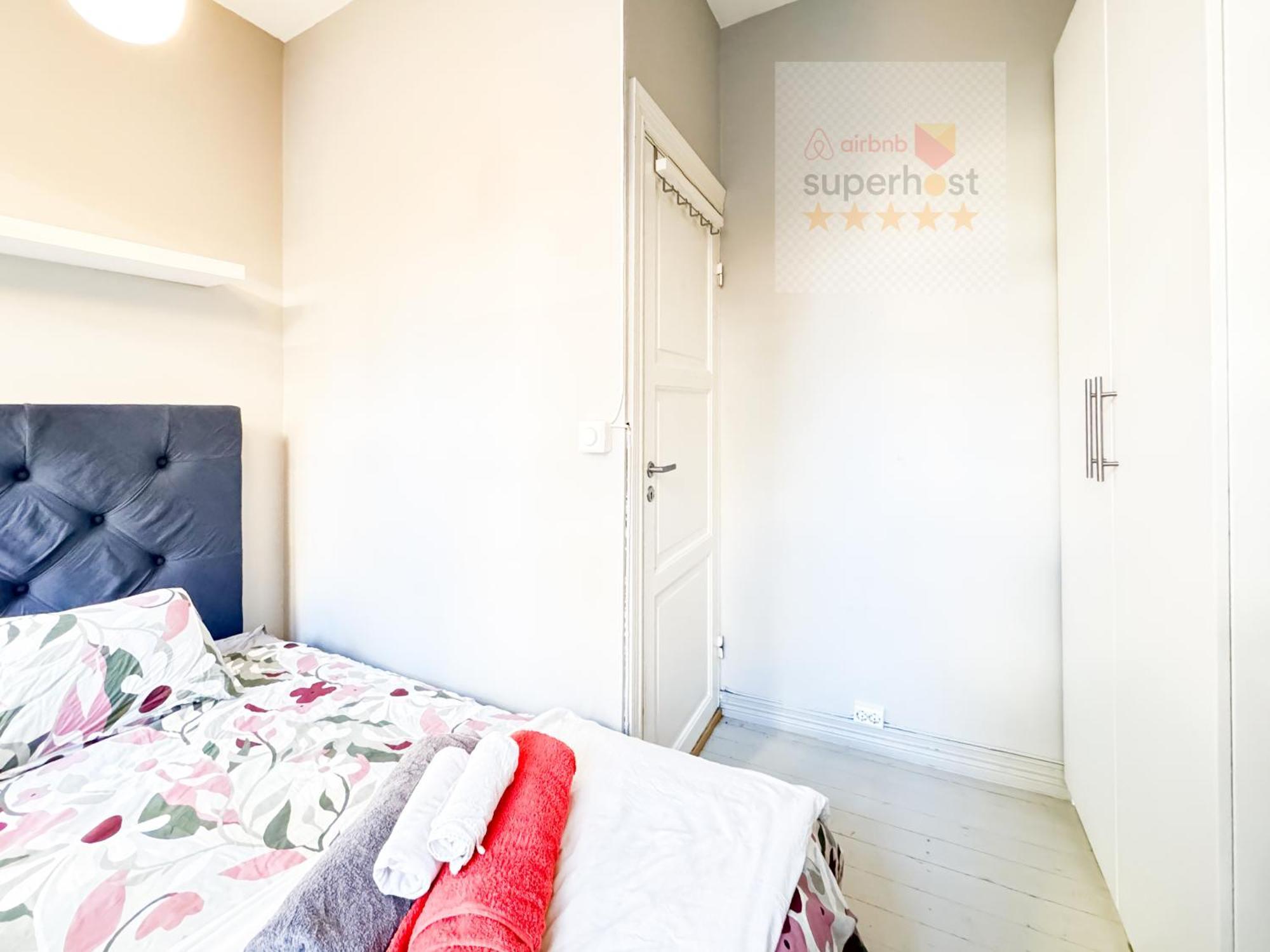 Powerful King Bed Central Wifi City Center أوسلو المظهر الخارجي الصورة